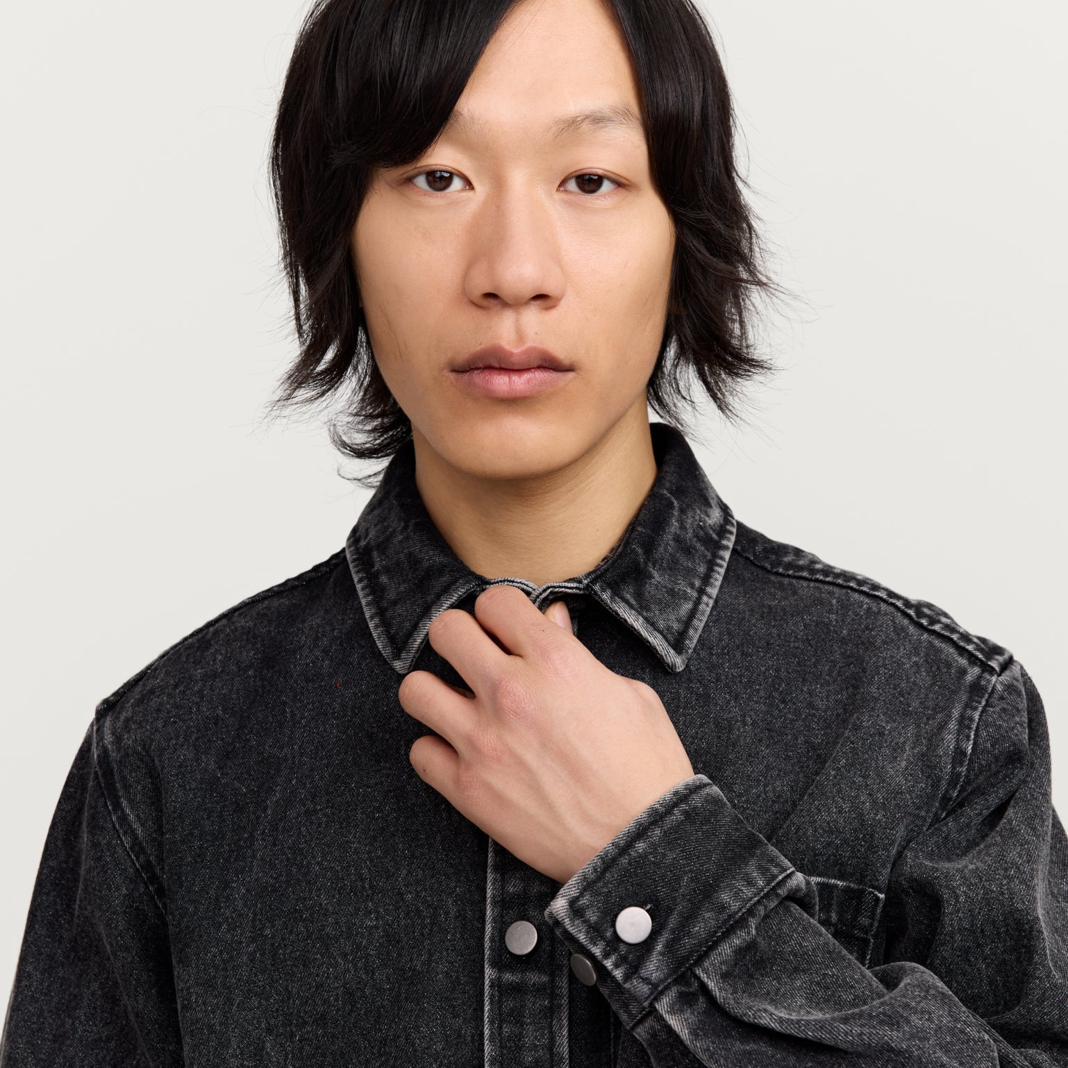 makia men's shirts