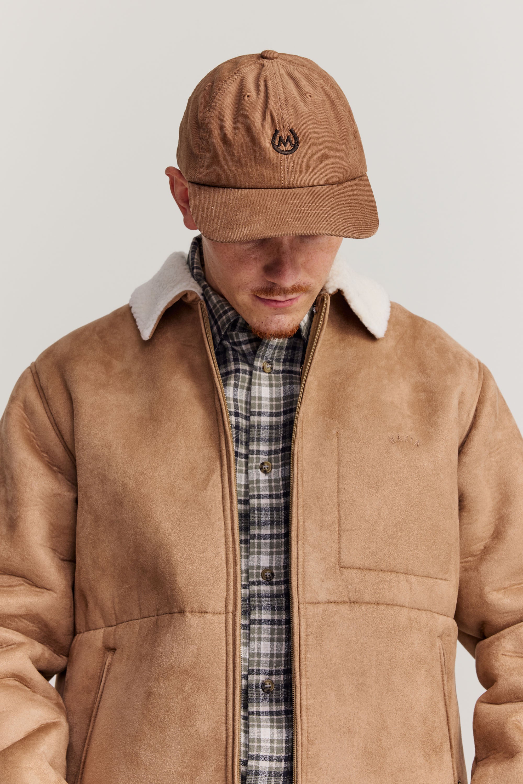Universal  Cap