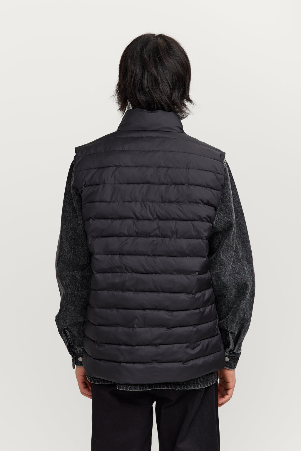 Aston Vest