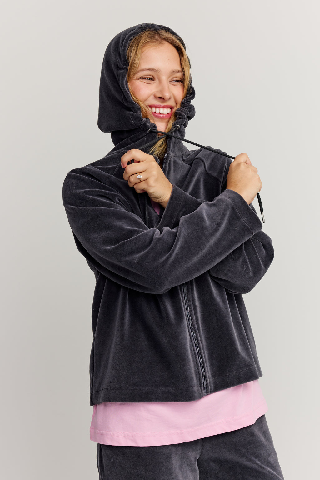 Anne Zip Hoodie