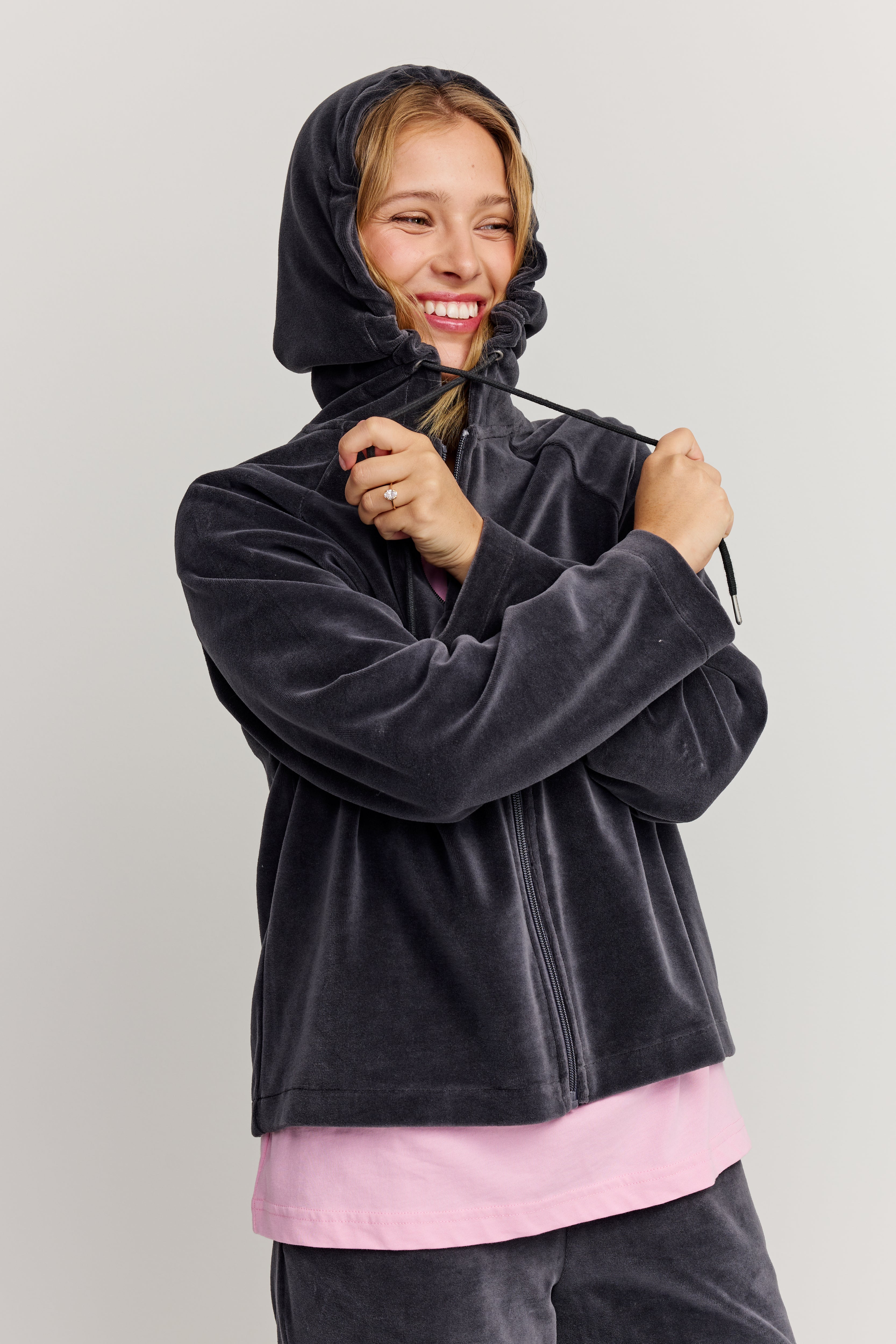 Anne Zip Hoodie