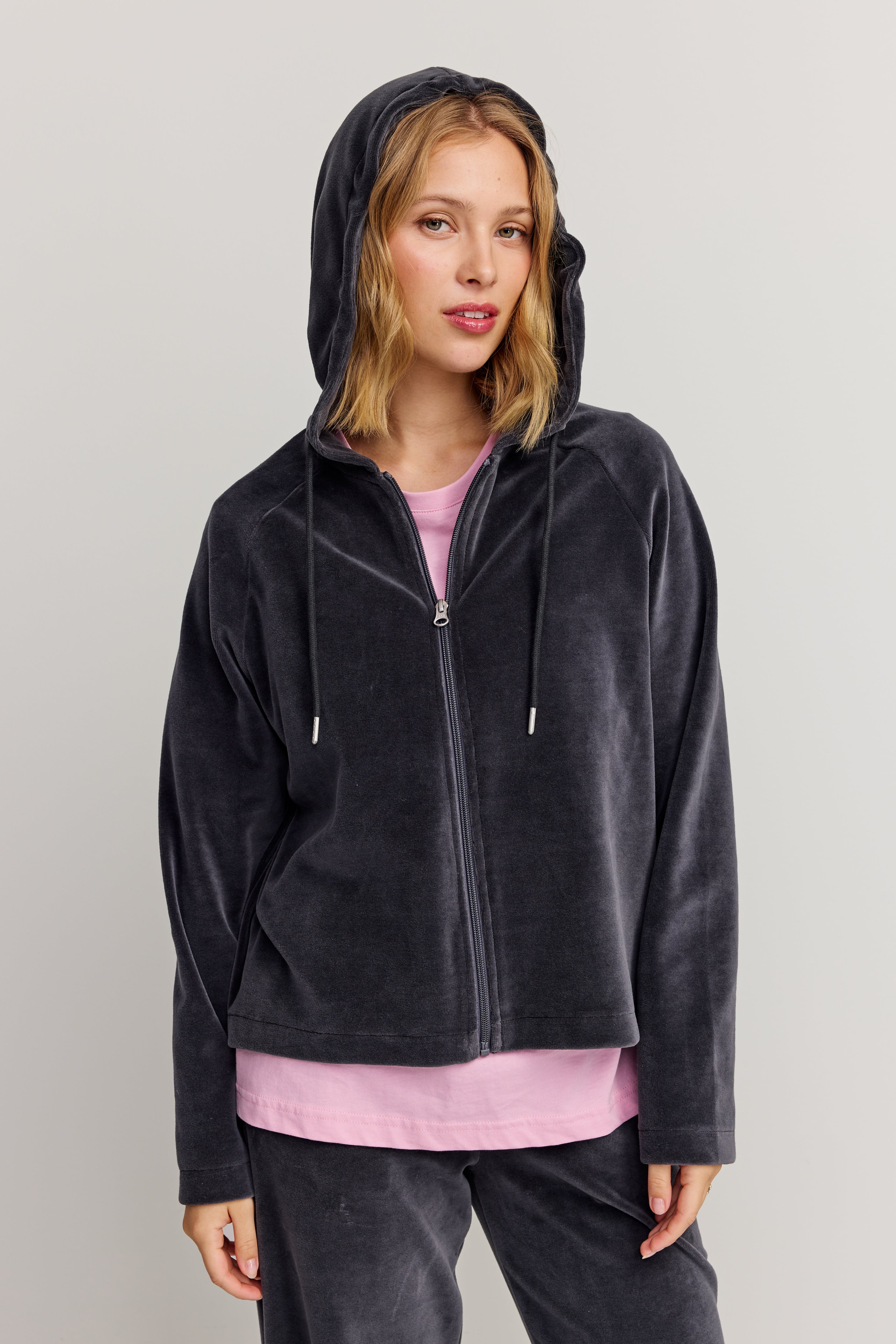 Anne Zip Hoodie