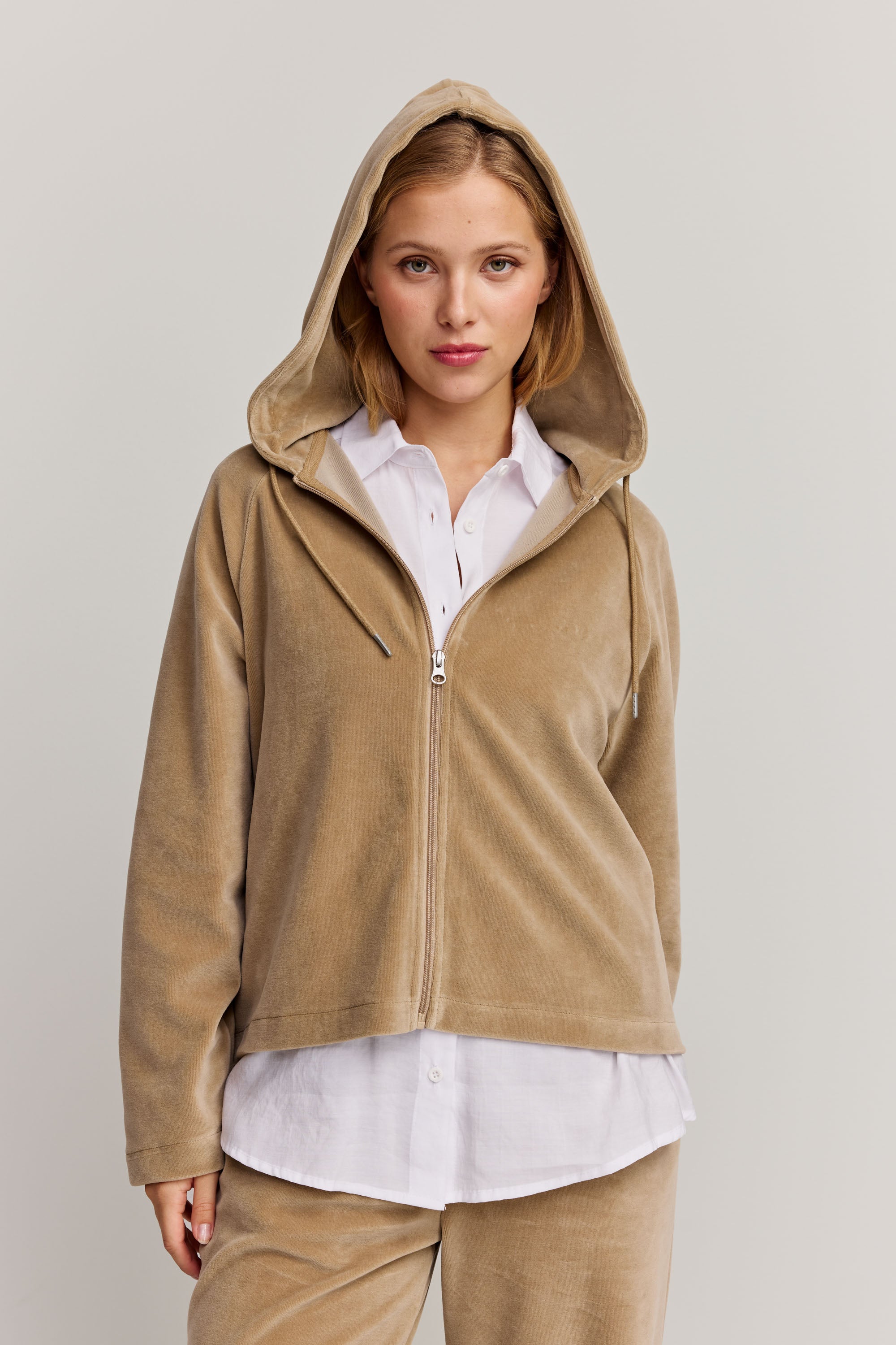 Anne Zip Hoodie